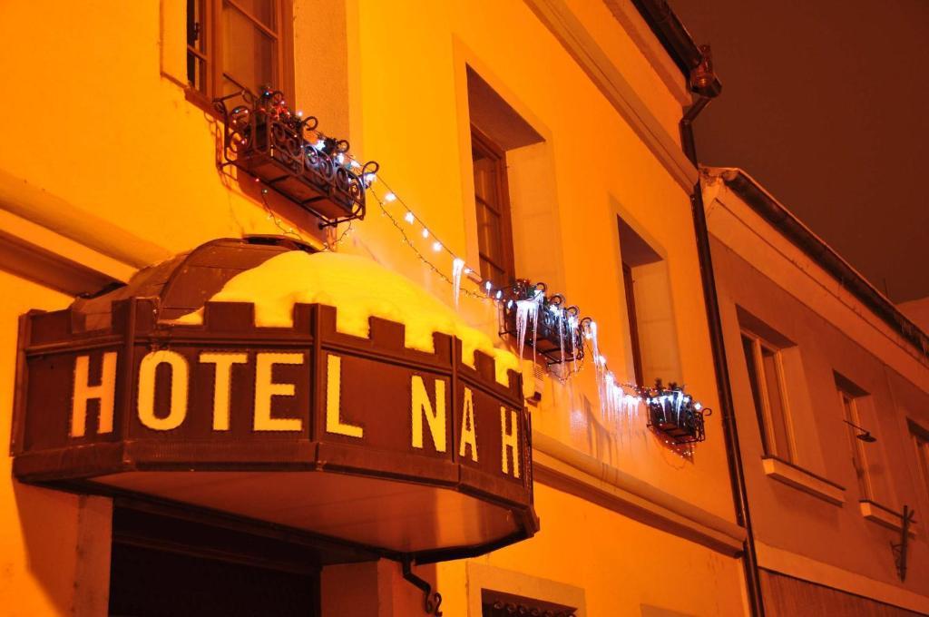 Hotel Na Hradbach Louny Extérieur photo