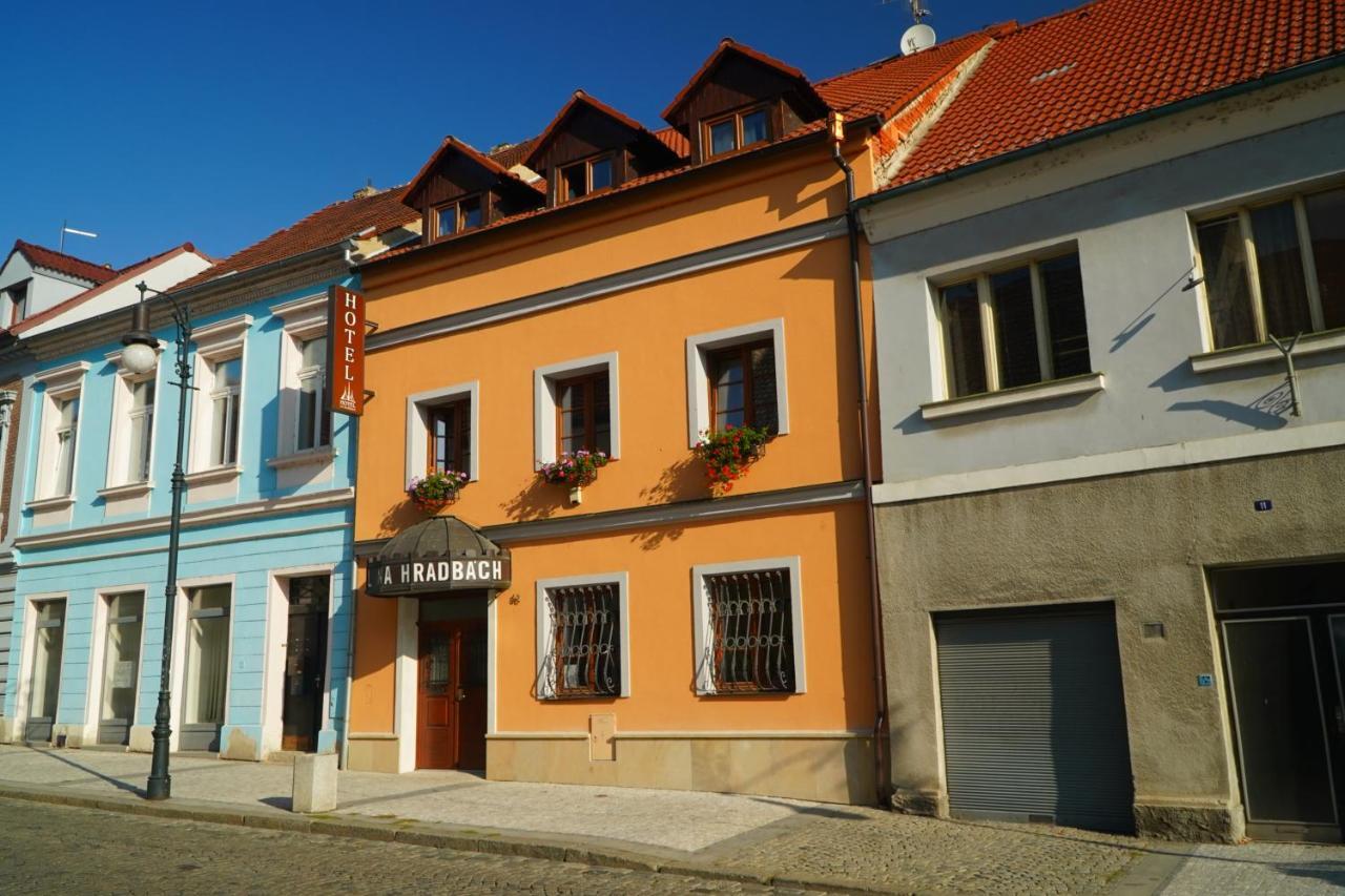Hotel Na Hradbach Louny Extérieur photo